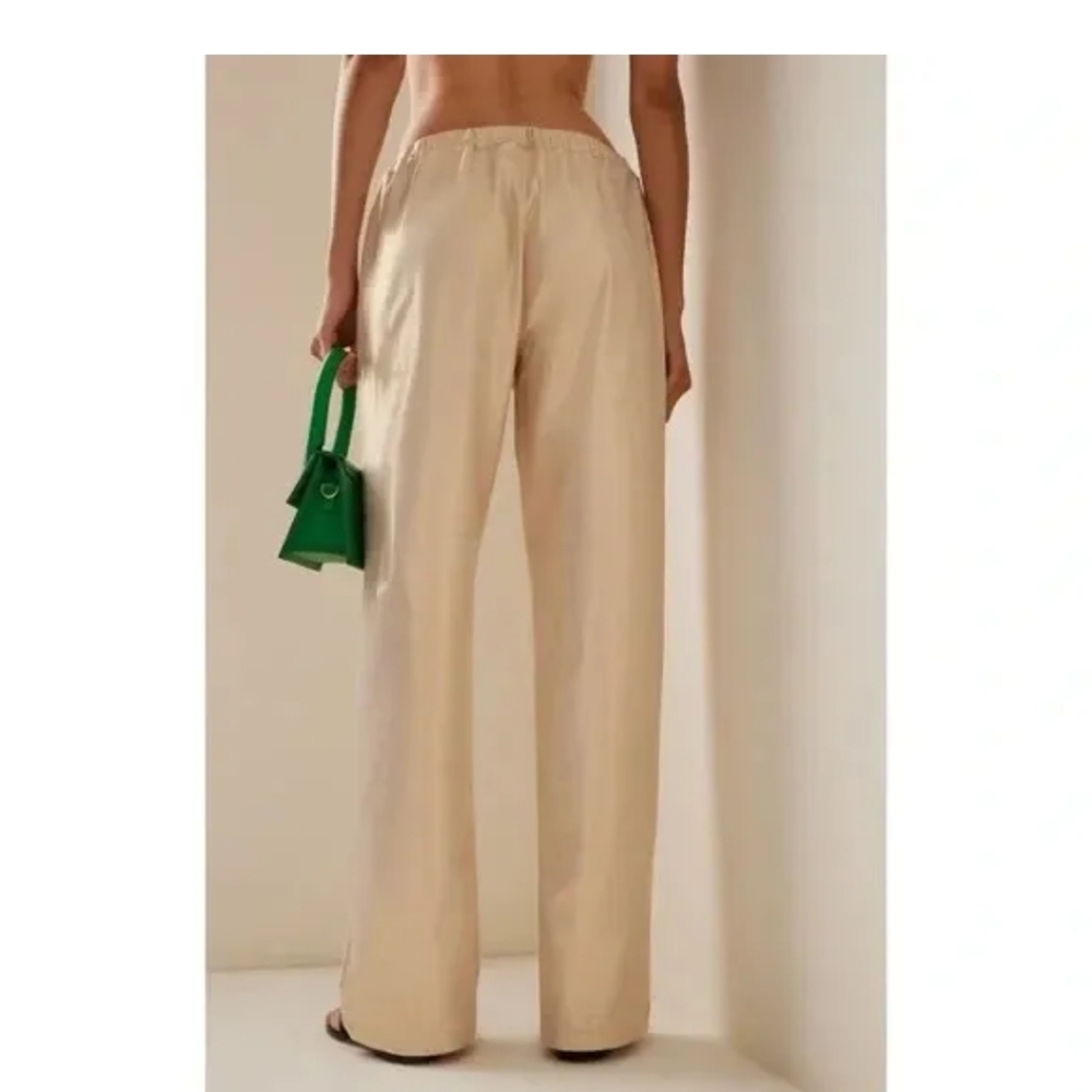 COPY - AEXAE metallic high rise wide leg trousers in gold size medium - Picture 2 of 9